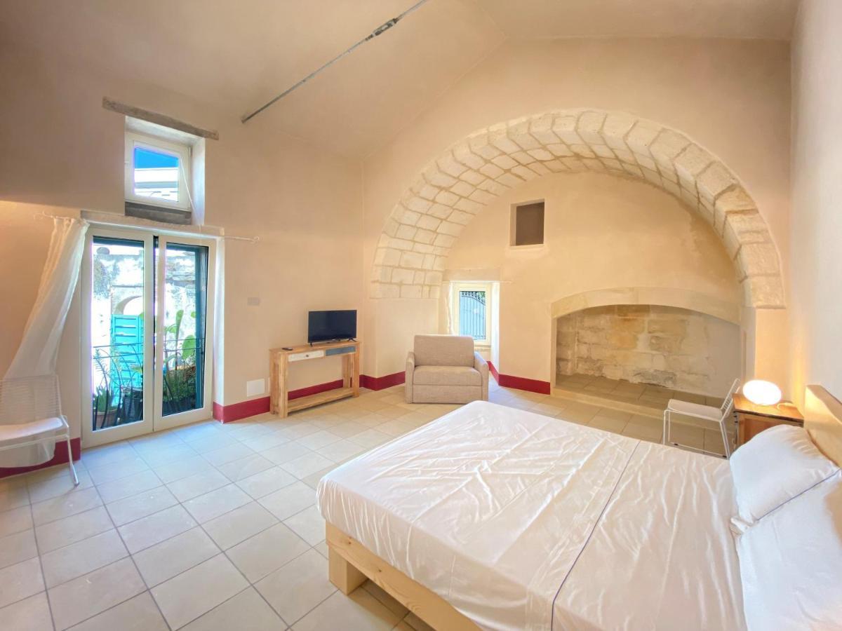 Donnarosa Villa จัวร์ดิญาโน ภายนอก รูปภาพ